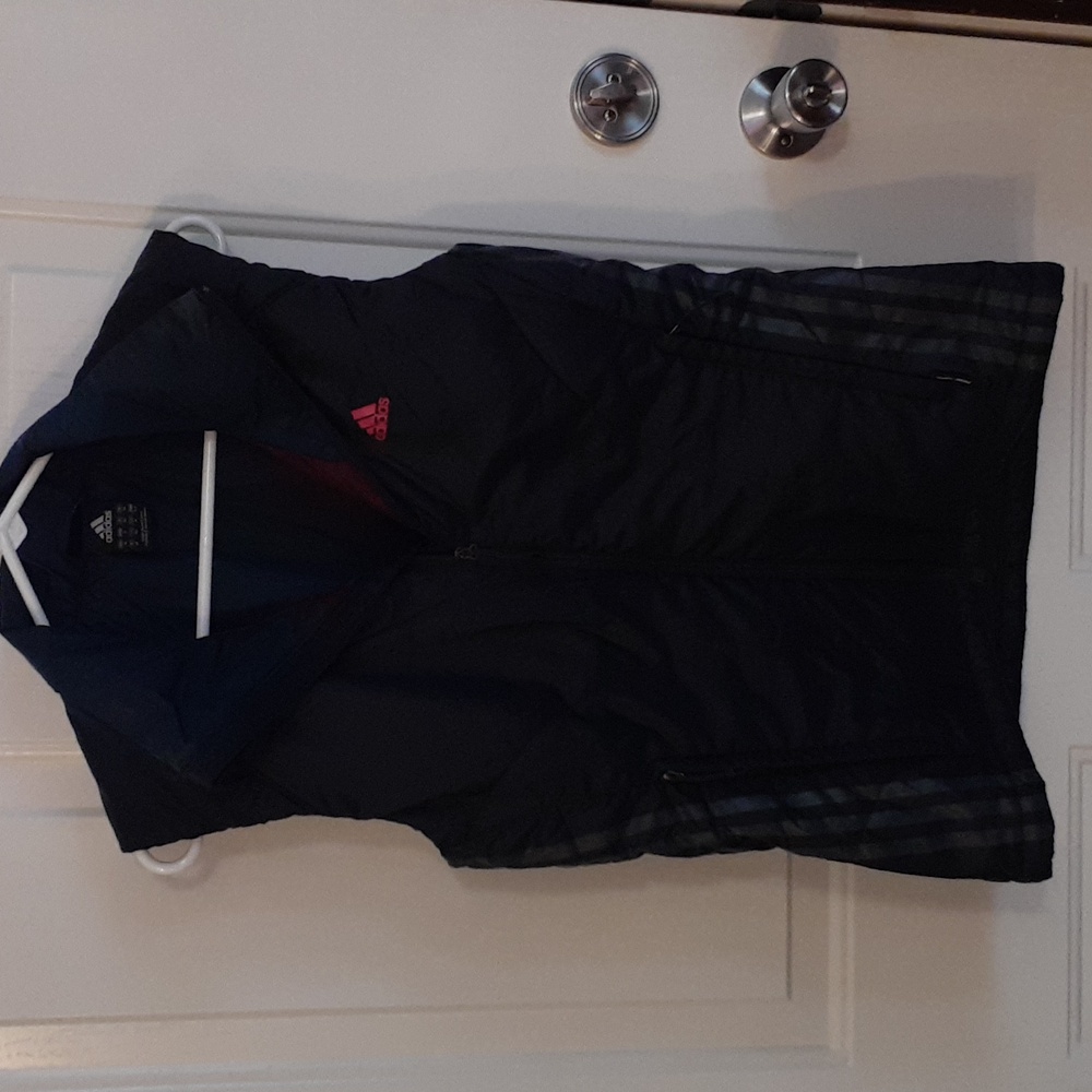 Adidas vest size small